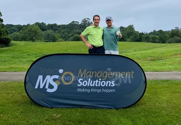 Management Solutions patrocina el torneo benéfico de golf Fundación AVA