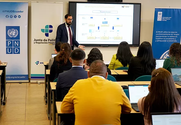 Treinamento em Solvência II para o setor de seguros do Equador