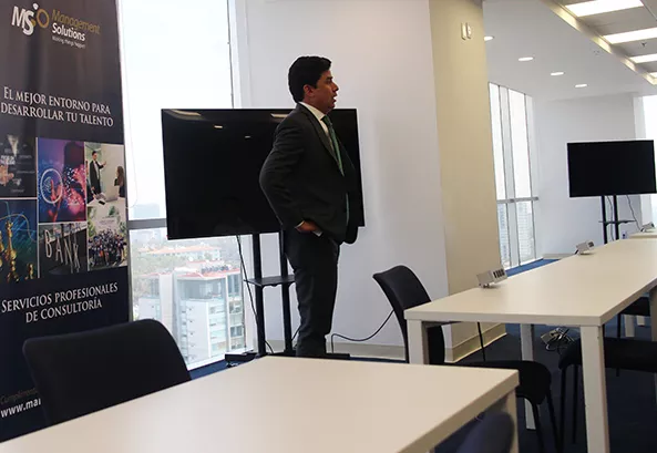 Management Solutions organizes a breakfast with students in Mexico City