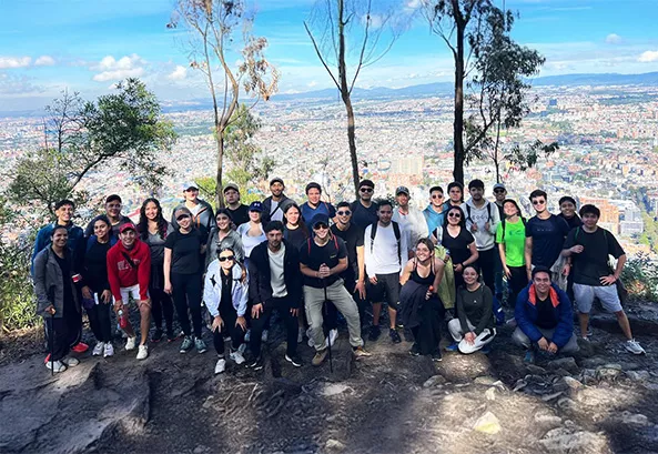 First outing of the Management Solutions Colombia Hiking Club